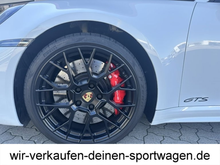 Porsche 992 Targa 4 GTS
