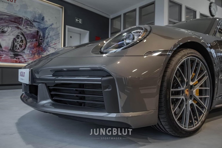 Porsche 992 Turbo S