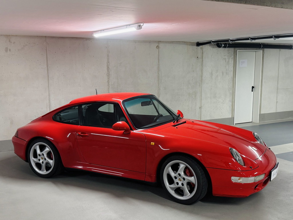 Porsche 993 Carrera 4S