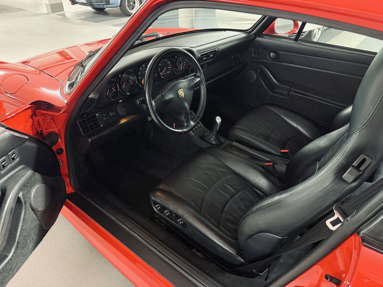 Porsche 993 Carrera 4S