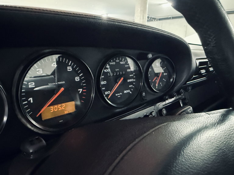 Porsche 993 Carrera 4S