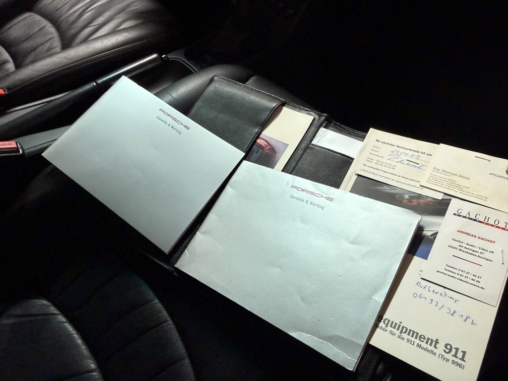 Porsche 993 Carrera 4S
