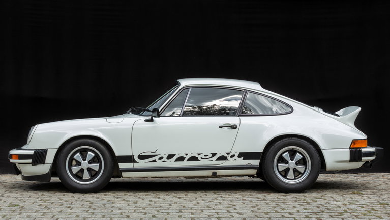 Porsche 911 Carrera 2.7