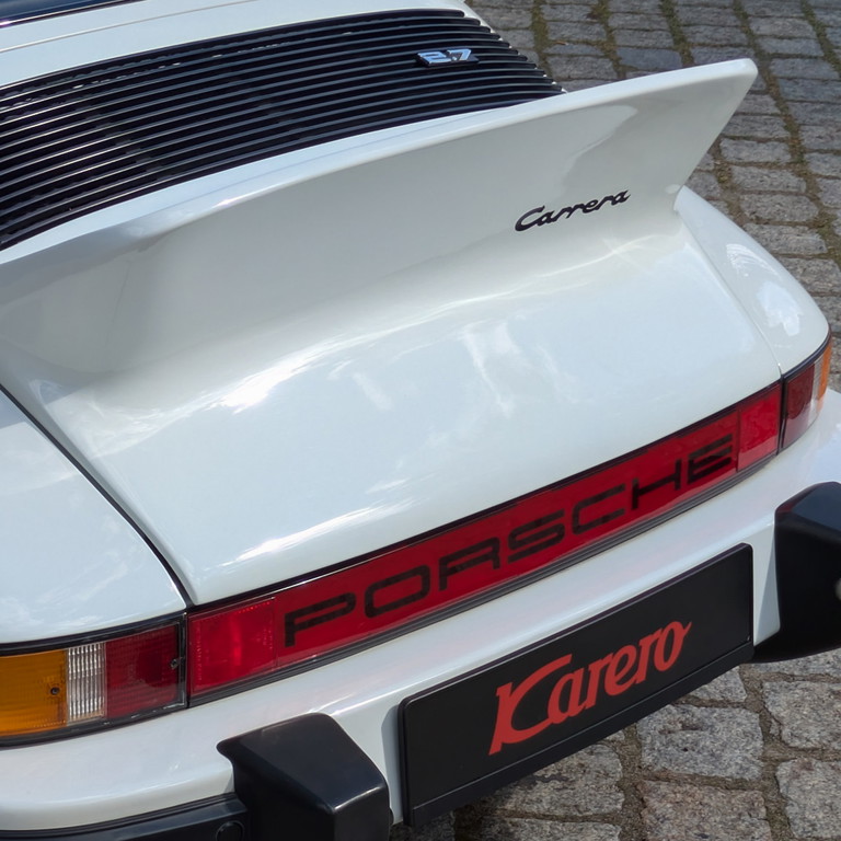 Porsche 911 Carrera 2.7