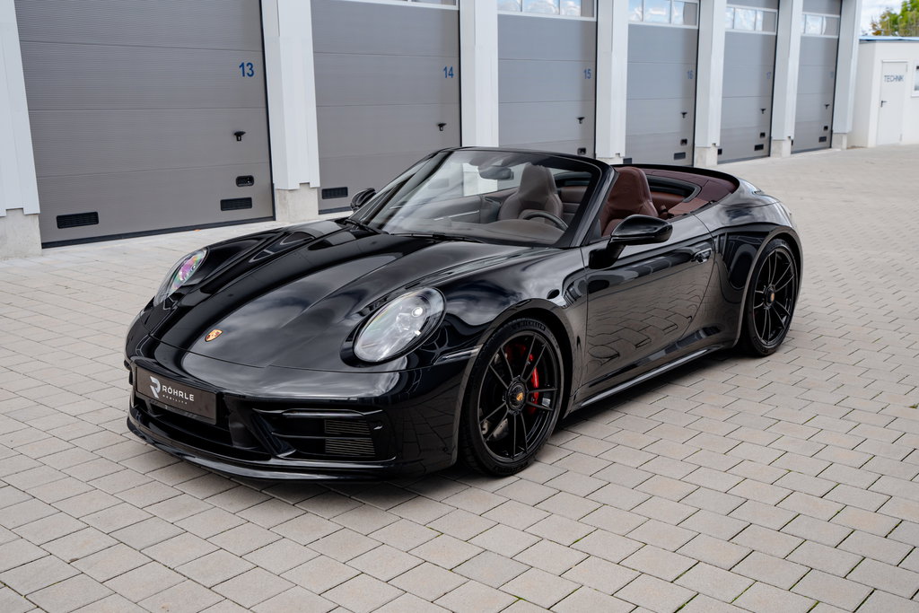 Porsche 992 Carrera GTS