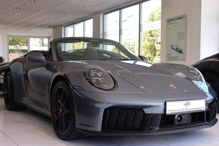 Porsche 992.2 Carrera GTS