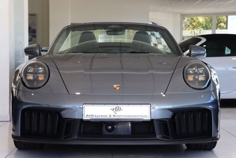 Porsche 992.2 Carrera GTS