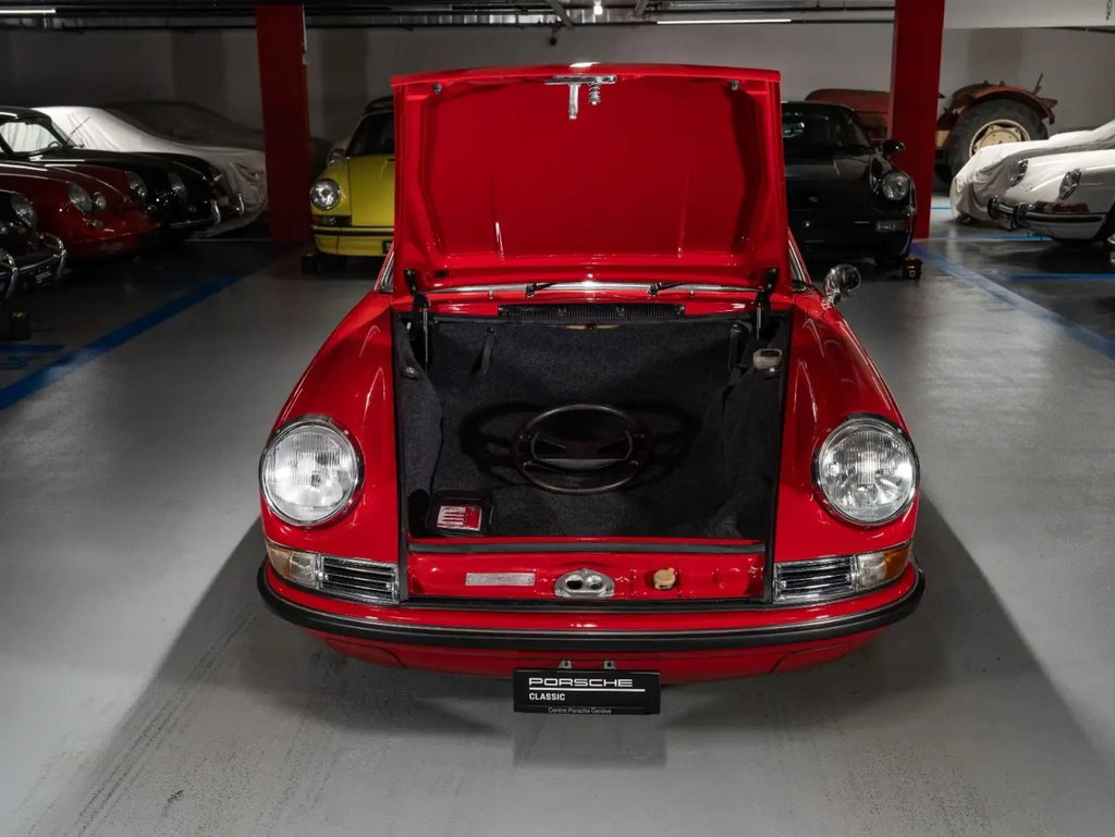 Porsche 911 S (F-Modell)