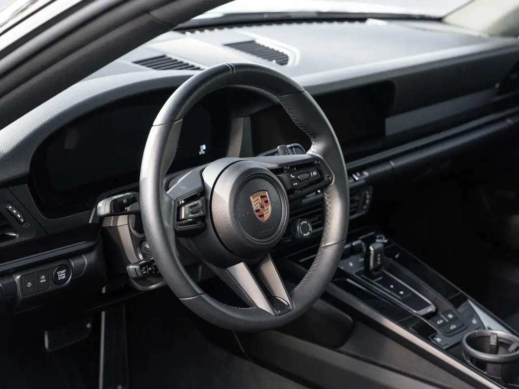 Porsche 992.2 Carrera