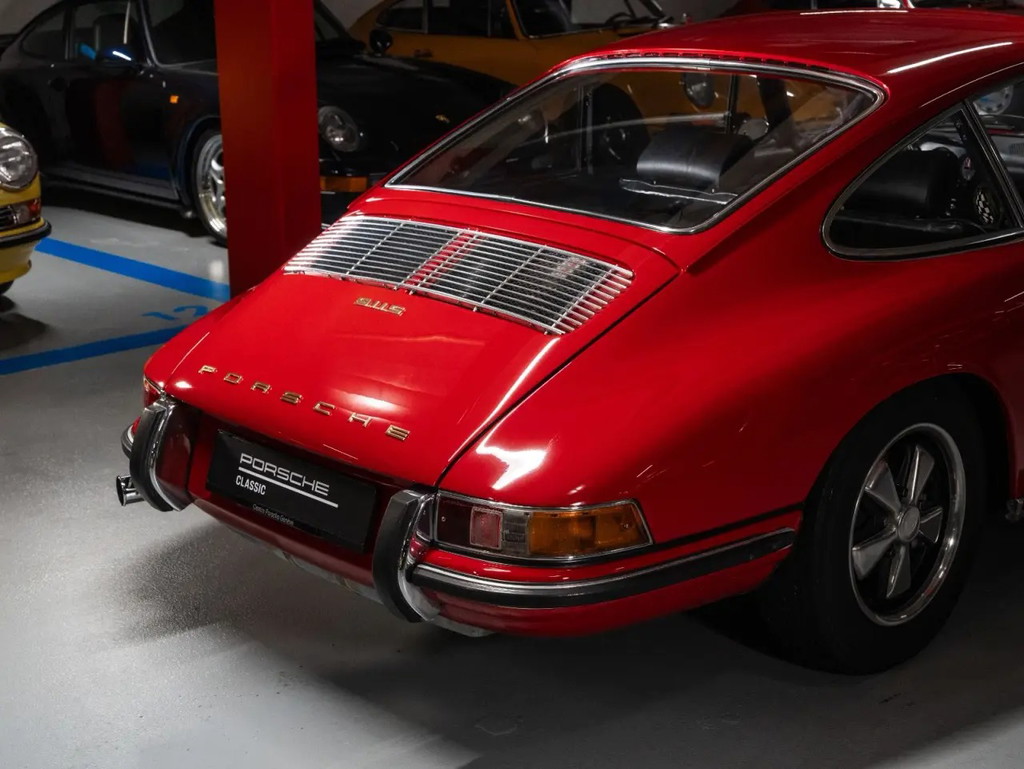 Porsche 911 S (F-Modell)