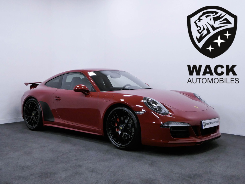 Porsche 991 Carrera 4 GTS