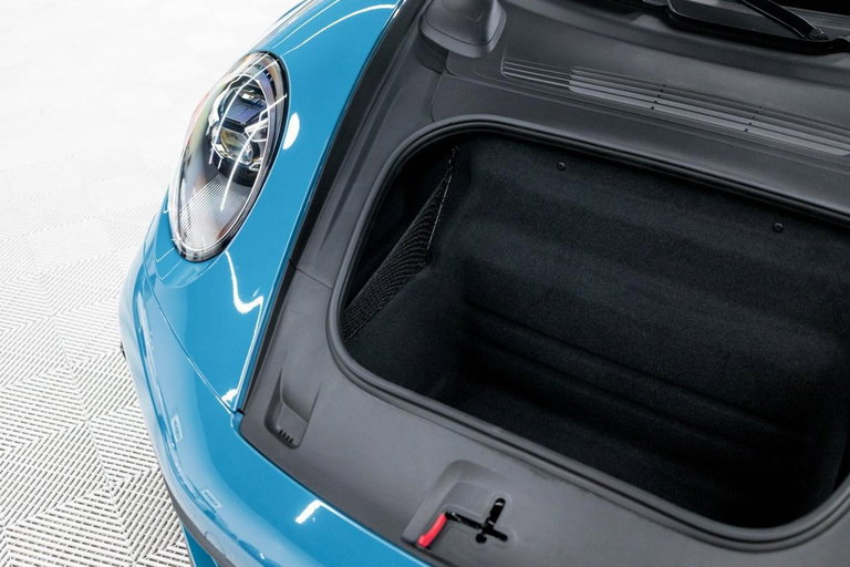 Porsche 992 Carrera S