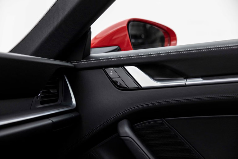 Porsche 992 Carrera S