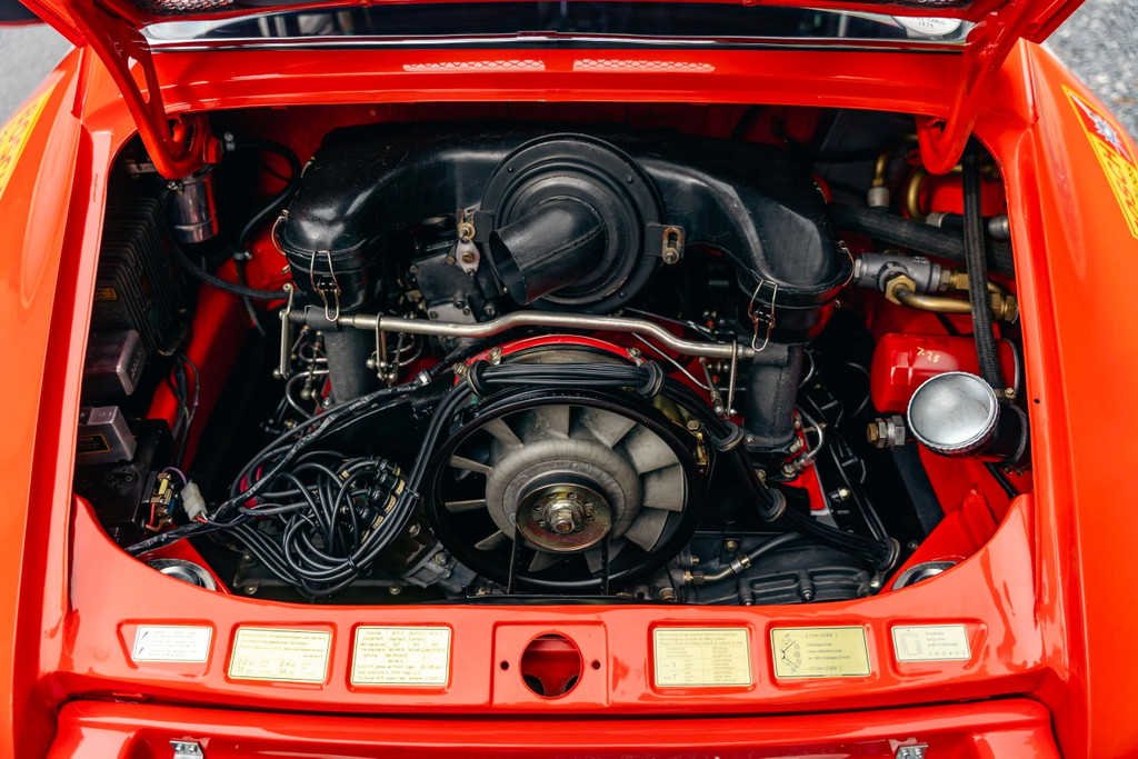 Porsche 911 S (F-Modell)