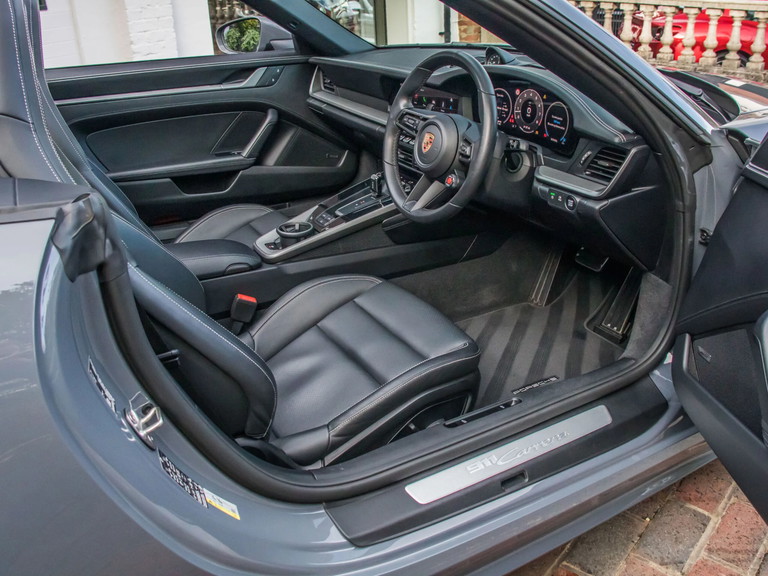 Porsche 992.2 Carrera