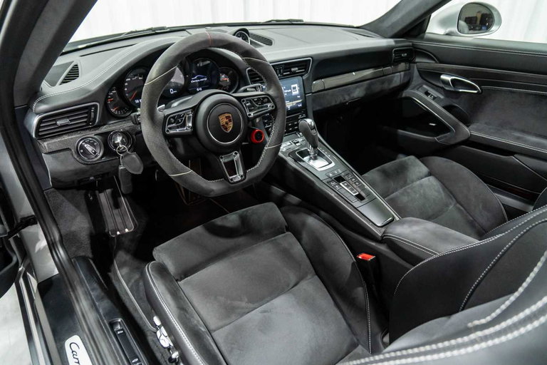 Porsche 991.2 Carrera 4 GTS