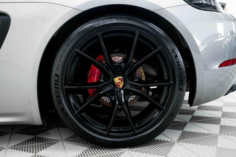 Porsche 718 Cayman GTS