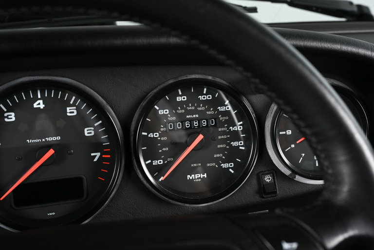 Porsche 964 Carrera 4