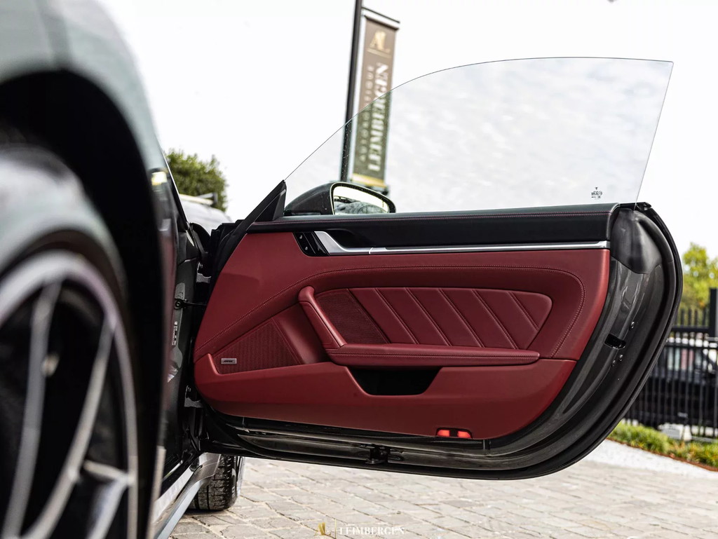 Porsche 992 Turbo S