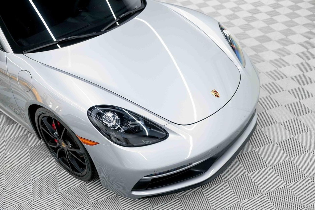 Porsche 718 Cayman GTS