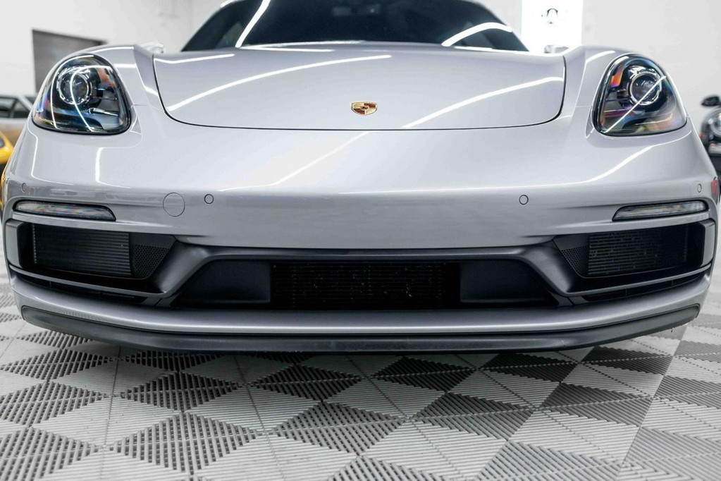 Porsche 718 Cayman GTS