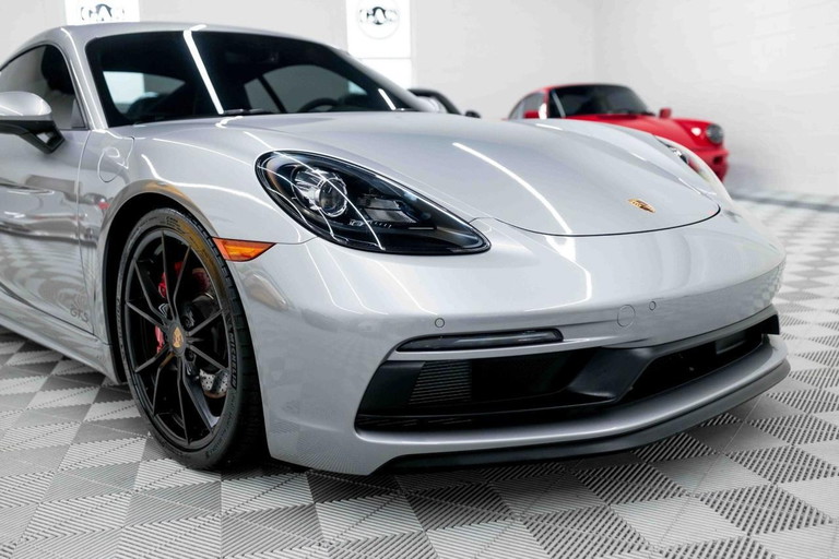 Porsche 718 Cayman GTS
