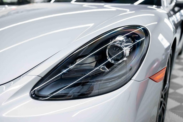 Porsche 718 Cayman GTS