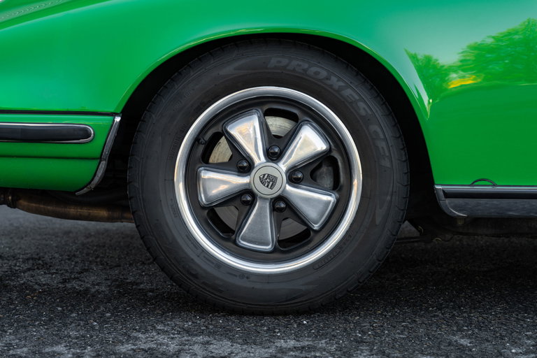 Porsche 911 T