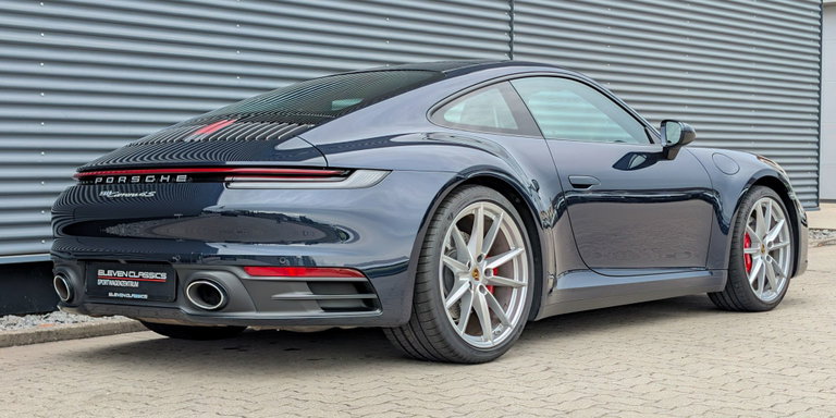 Porsche 992 Carrera 4S