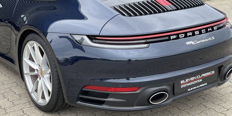 Porsche 992 Carrera 4S