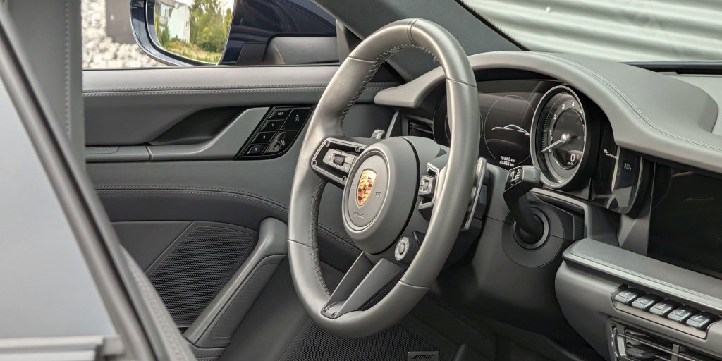Porsche 992 Carrera 4S