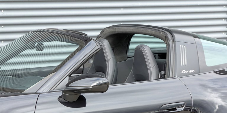 Porsche 992 Targa 4