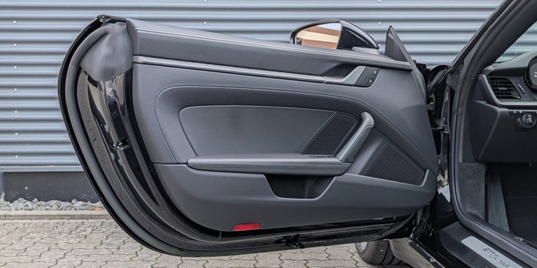 Porsche 992 Targa 4