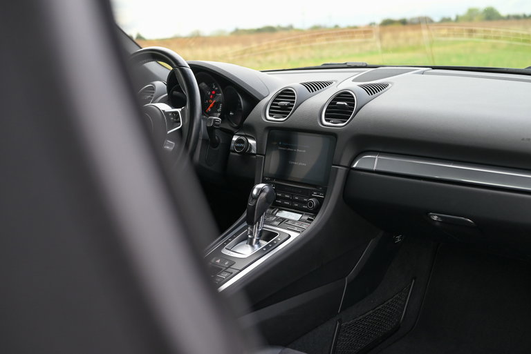 Porsche 718 Boxster