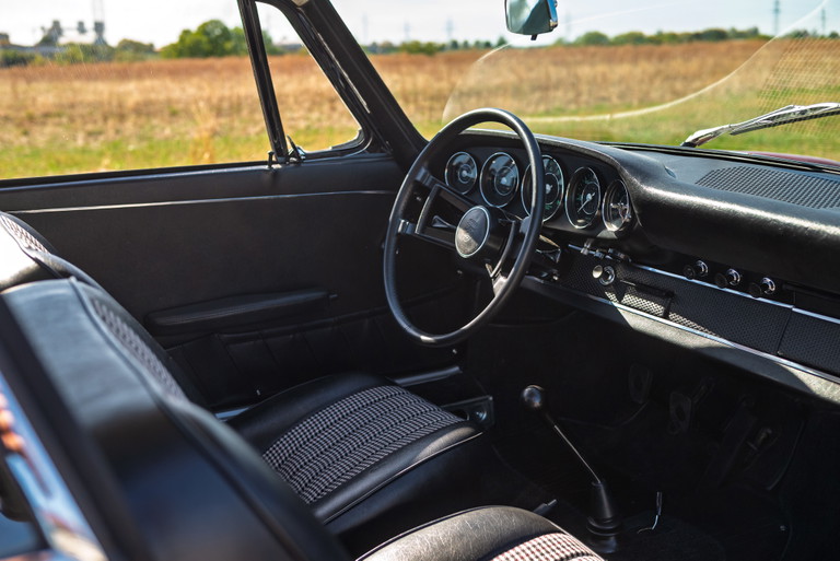 Porsche 911 S (F-Modell)