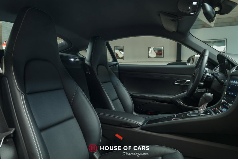 Porsche 718 Cayman Style Edition