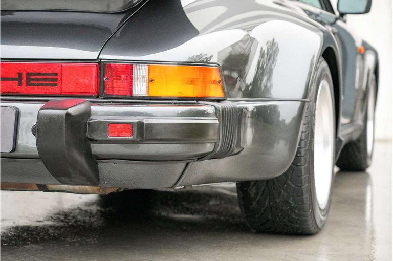 Porsche 911 Turbo 3.3