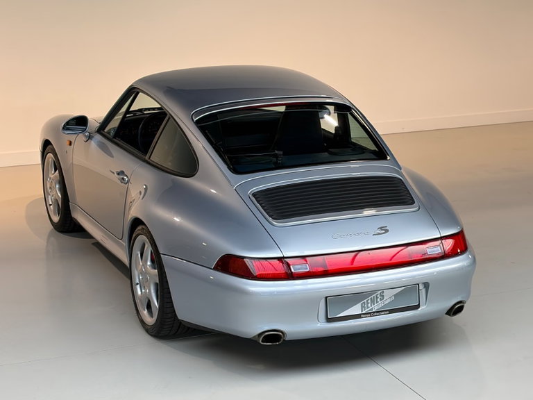 Porsche 993 Carrera 4S