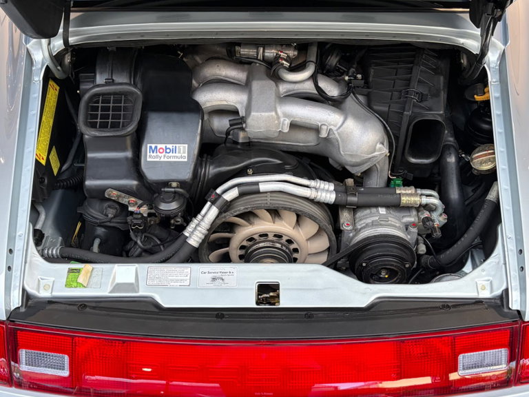 Porsche 993 Carrera 4S