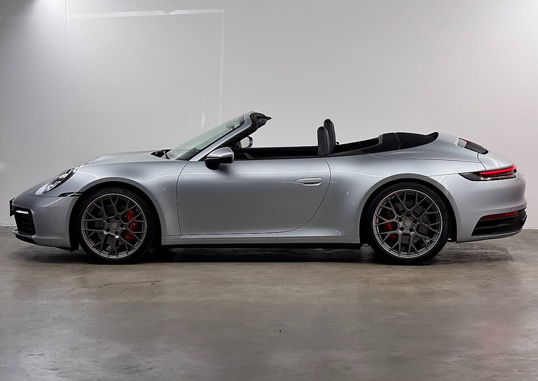 Porsche 992 Carrera 4S