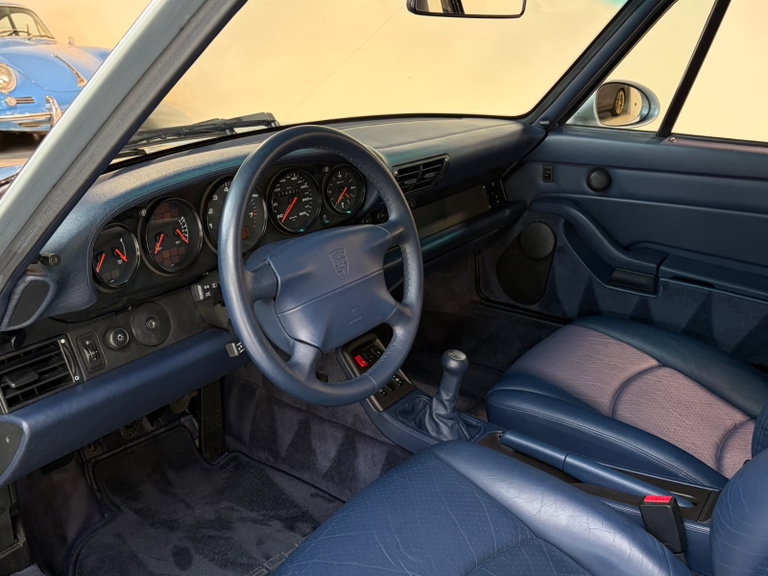 Porsche 993 Carrera 4S