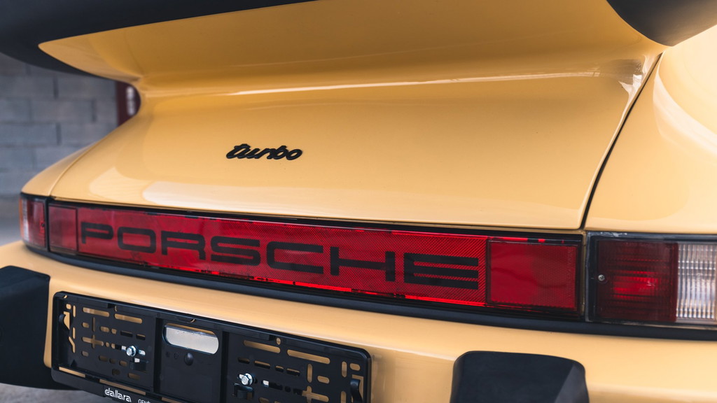 Porsche 911 Turbo 3.0