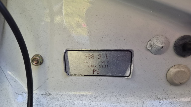 Porsche 964 Carrera 4