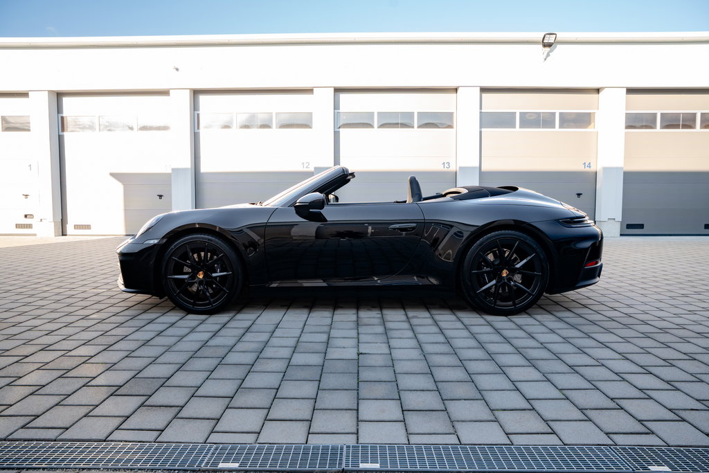 Porsche 992.2 Carrera
