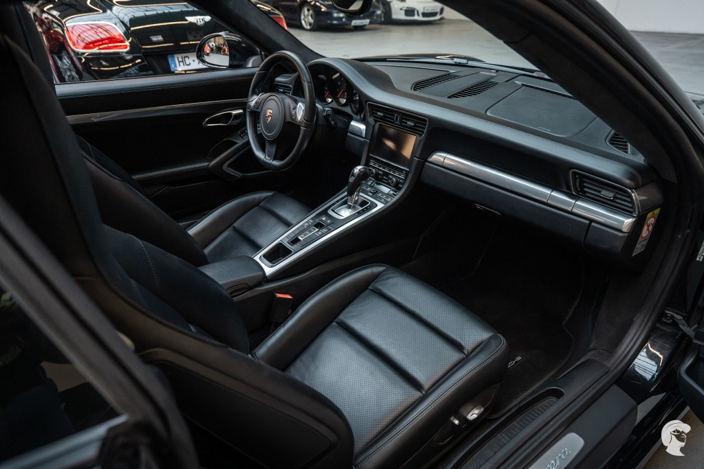 Porsche 991 Carrera