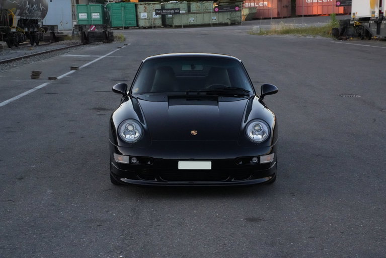 Porsche 993 Carrera 4S