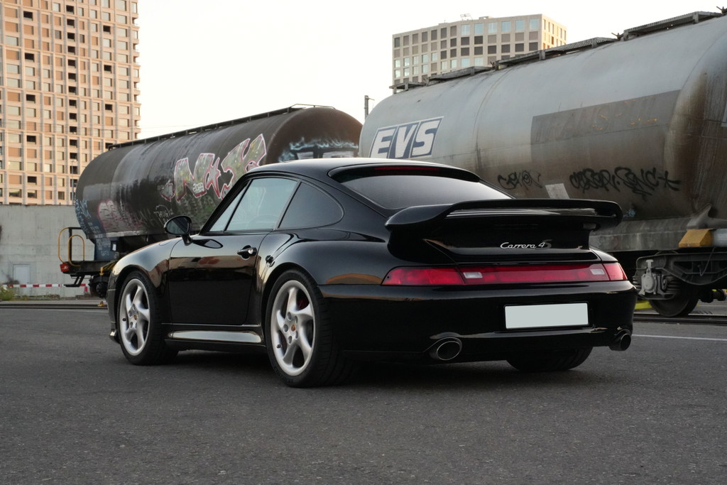 Porsche 993 Carrera 4S