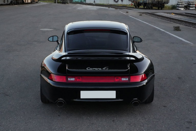 Porsche 993 Carrera 4S