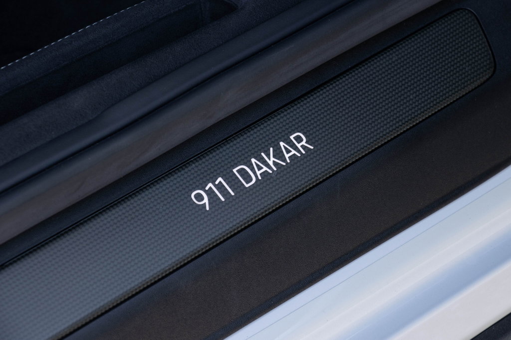 Porsche 911 Dakar