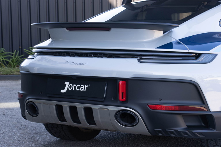 Porsche 911 Dakar